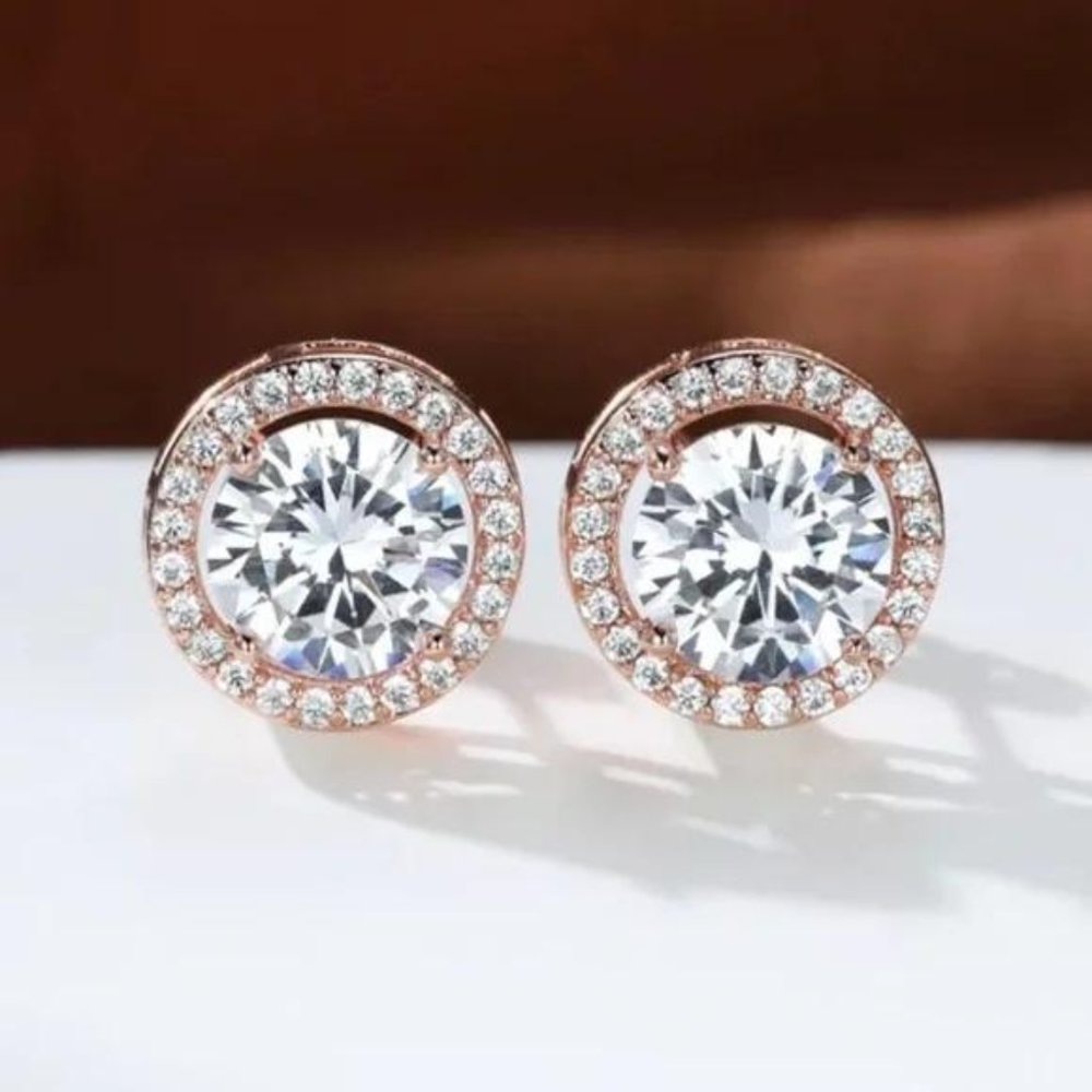 NEW DIAMOND ROSE GOLD EARRING, NICE EARRINGS, CUTE EARRINGS. - Picture 1 of 3